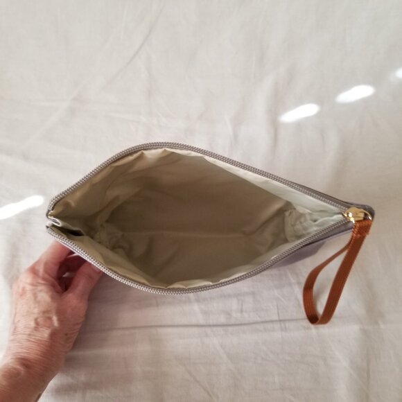 NWOT! Set of Two Travel Makeup Cosmetics Accessories Bags Pouches by Bagodi - Picture 8 of 9